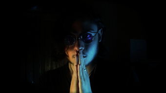 (悬疑片橡木屋简介)橡木屋电影简介:一部揭示邪恶力量的惊悚电影。 (悬疑片橡木屋简介)橡木屋电影简介:一部揭示邪恶力量的惊悚电影。