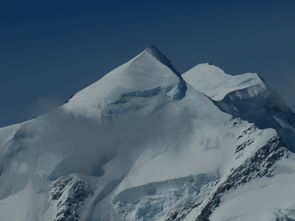 我就是偶像游戏中的雪公主:探索梦幻世界与音乐魅力的奇妙旅程 我就是偶像游戏中的雪公主:探索梦幻世界与音乐魅力的奇妙旅程
