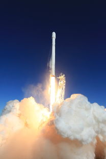 (中子星厉害吗)中子星对抗红巨星:宇宙中的力量之争 (中子星厉害吗)中子星对抗红巨星:宇宙中的力量之争