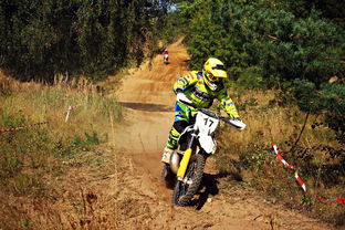 (暴走摩托破解版)暴走摩托无限金币钻石版下载,超刺激赛车游戏体验免费享受 (暴走摩托破解版)暴走摩托无限金币钻石版下载,超刺激赛车游戏体验免费享受